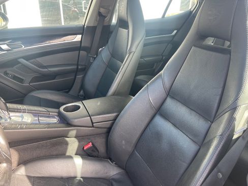 Used 2011 Porsche Panamera image 19