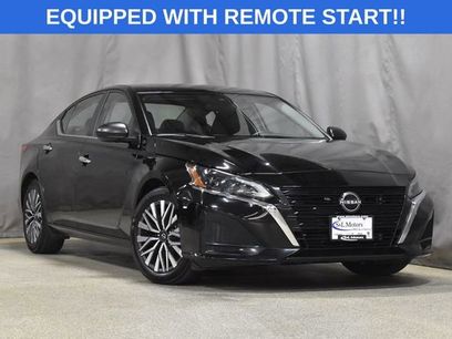 Used 2024 Nissan Altima 2.5 SV