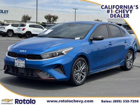 Used 2022 Kia Forte GT-Line w/ GT-Line Premium Package FWD image 3