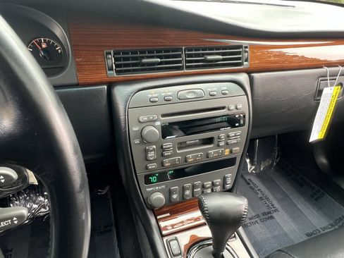 Used 2002 Cadillac Eldorado Touring w/ Preffered Equipment Group FWD image 23