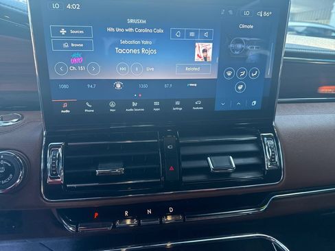 Used 2024 Lincoln Navigator Reserve AWD/4WD image 34