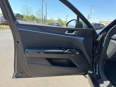 Used 2025 Kia K5 GT-Line w/ GT-Line Premium Package image 19