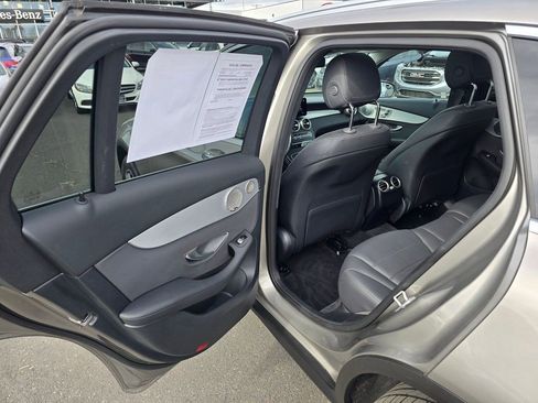 Certified 2021 Mercedes-Benz GLC 300 4MATIC image 15