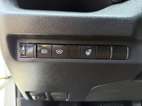 Used 2024 Toyota RAV4 XLE w/ Weather Package AWD/4WD image 22