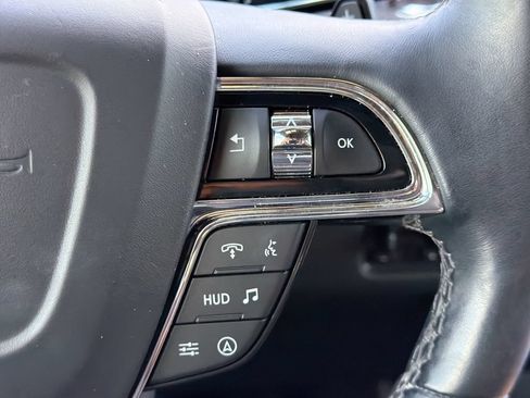 Used 2024 Lincoln Navigator Black Label AWD/4WD image 27