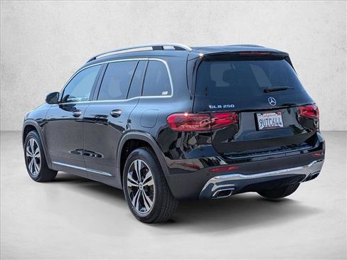 Used 2026 Mercedes-Benz GLB 250 image 8