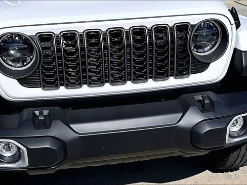 New 2026 Jeep Gladiator Sport image 30