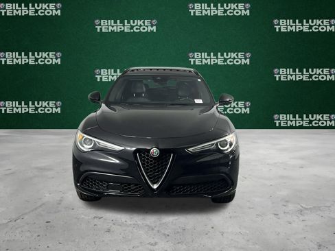 Used 2022 Alfa Romeo Stelvio Ti AWD/4WD image 9