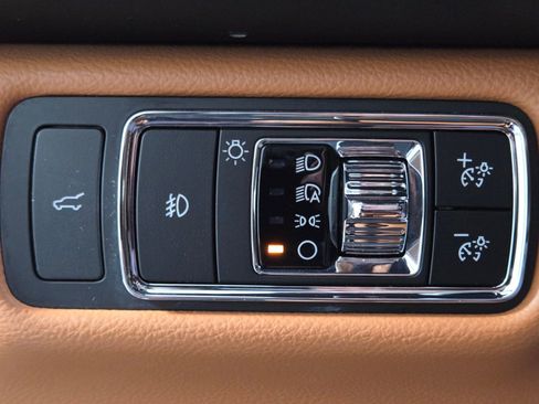 Certified 2023 Lincoln Aviator Black Label w/ Jet Package image 23