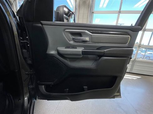 Used 2019 RAM 1500 Big Horn RWD image 22