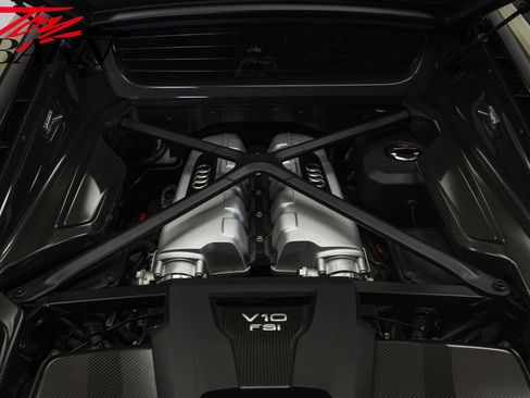 Used 2017 Audi R8 V10 plus image 54