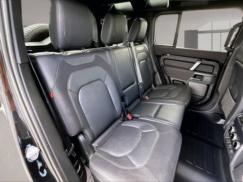 Used 2023 Land Rover Defender 110 X-Dynamic SE AWD/4WD image 23