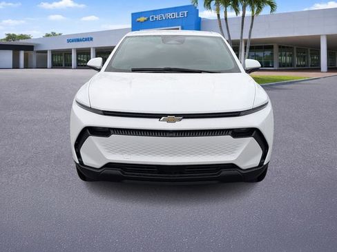 New 2026 Chevrolet Equinox EV LT w/ Comfort Package AWD/4WD image 3