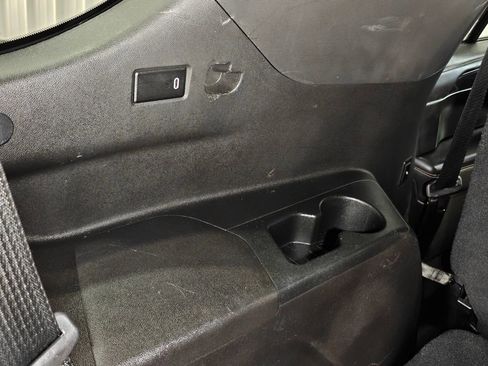 Used 2021 GMC Yukon AT4 w/ AT4 Premium Package image 39