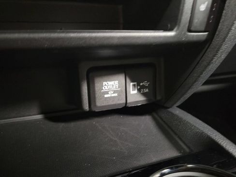 Used 2019 Honda Passport Touring image 18