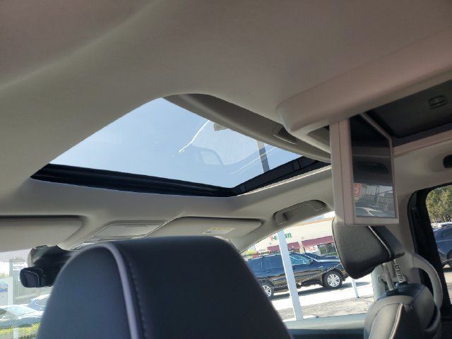 Certified 2025 Honda Odyssey Elite image 16