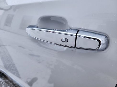 Used 2018 GMC Acadia Denali w/ Technology Package image 22