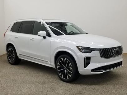 New 2025 Volvo XC90 T8 Plus w/ Protection Package Premier