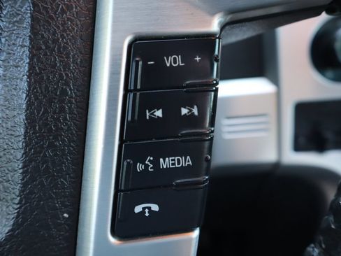 Used 2013 Ford F150 Platinum AWD/4WD image 31
