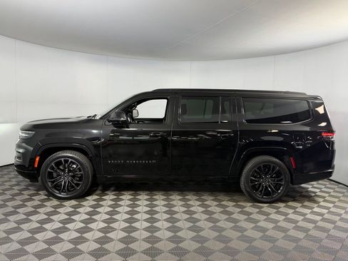 Used 2024 Jeep Grand Wagoneer L Series III w/ Quick Order Packagew 28T AWD/4WD image 9