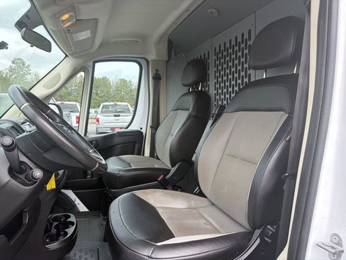 Used 2021 RAM ProMaster 2500 image 22