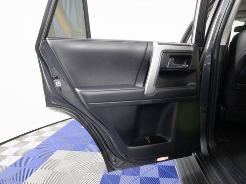 Used 2023 Toyota 4Runner SR5 Premium image 12