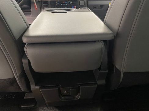 New 2025 Ford F450 XL w/ XL Chrome Package image 15