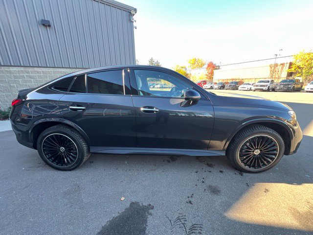Used 2026 Mercedes-Benz GLC 300 4MATIC image 4