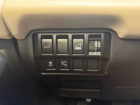 Used 2019 Subaru Ascent Touring AWD/4WD image 15