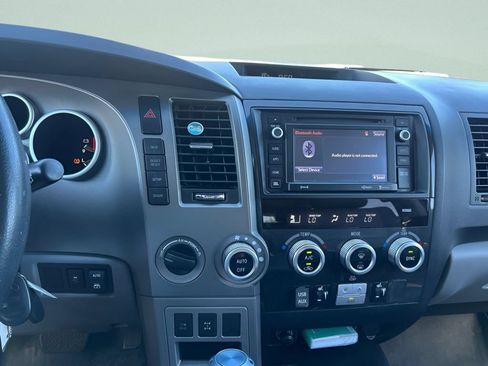Used 2016 Toyota Sequoia Limited AWD/4WD image 28