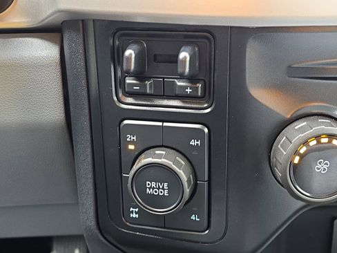 Used 2024 Ford F350 XL w/ 360-Degree Camera Package AWD/4WD image 22