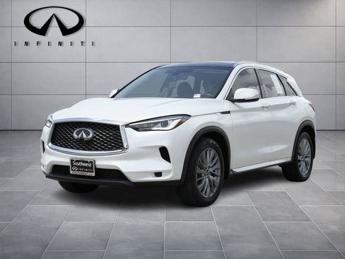 Certified 2023 INFINITI QX50 Luxe FWD image 1