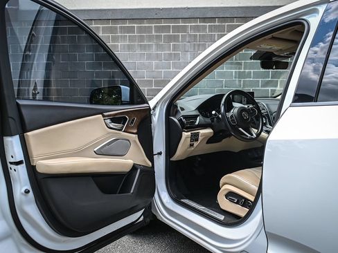 Used 2020 Acura RDX AWD w/ Advance Package image 7