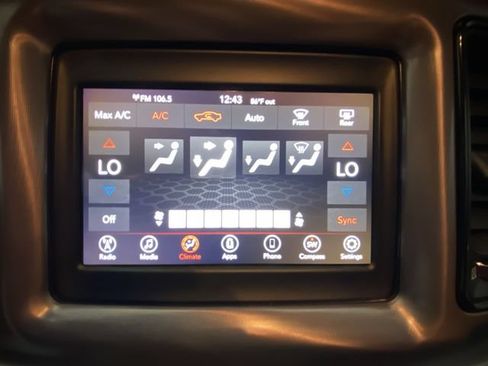 Used 2019 Dodge Challenger R/T w/ Blacktop Package RWD image 19