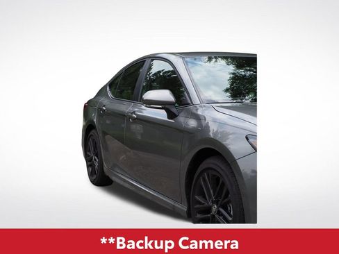 Used 2026 Toyota Camry SE w/ Multimedia Upgrade Package FWD image 4