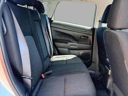Used 2022 Mitsubishi Outlander Sport ES FWD image 31