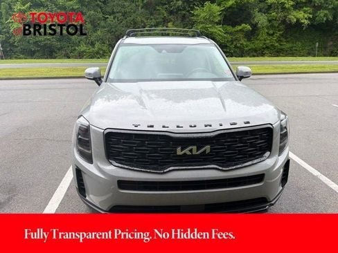 Used 2022 Kia Telluride EX w/ EX Premium Package AWD/4WD image 17