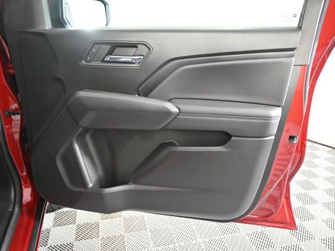 Used 2023 Chevrolet Colorado LT w/ LT Convenience Package III AWD/4WD image 13