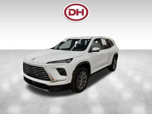 Used 2026 Buick Enclave Preferred AWD/4WD image 10