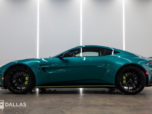 Used 2026 Aston Martin V8 Vantage S RWD image 1