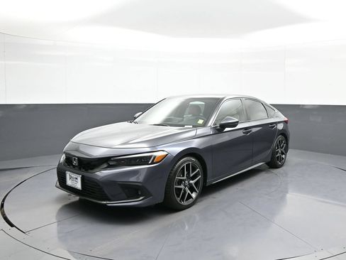 Certified 2023 Honda Civic Sport Touring image 1