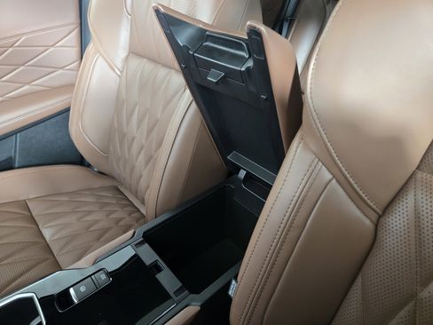 New 2026 Mitsubishi Outlander SEL image 29