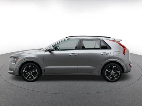 Used 2026 Kia Niro LX FWD image 4