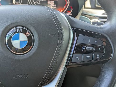 Used 2023 BMW 530i w/ Premium Package RWD image 22