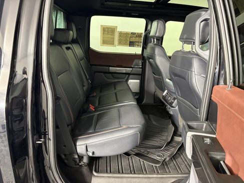 Used 2022 Ford F150 Lariat w/ Equipment Group 502A High AWD/4WD image 33