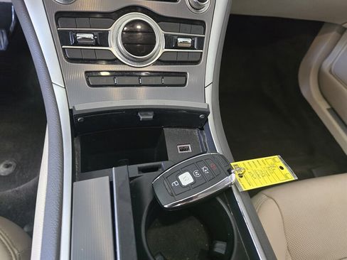 Used 2017 Lincoln MKZ Reserve AWD/4WD image 19