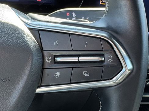 Used 2024 Chevrolet Traverse LT image 22