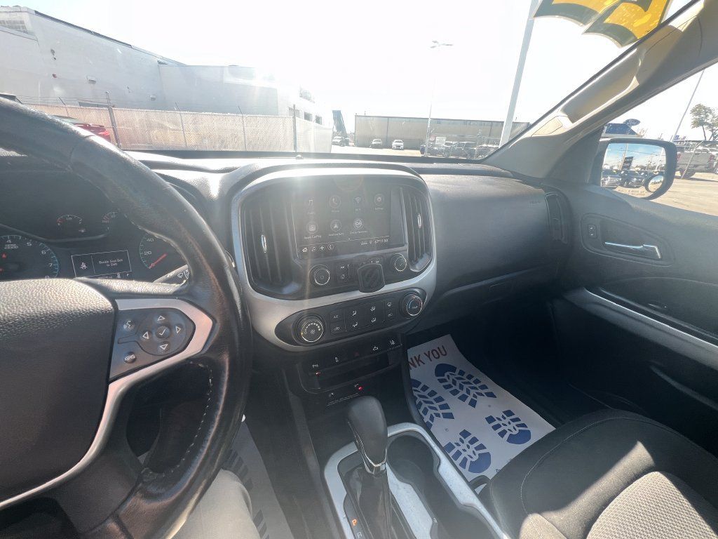 Used 2022 Chevrolet Colorado LT w/ Fleet Safety Package RWD image 22