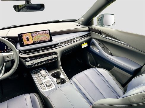 Used 2026 INFINITI QX60 Sport w/ Dark Cargo Package image 26