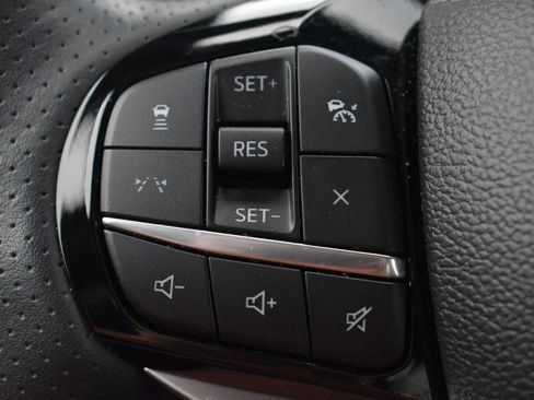 Used 2025 Ford Explorer ST AWD/4WD image 23